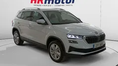 Usado 2024 Skoda Karoq Selection SUV | 26.990 € (Precio justo)