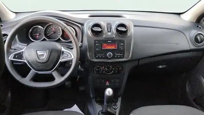 Usado Dacia Sandero Comfort 90 CV (66 kW) 2019 Utilitario