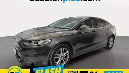 Usado Ford Mondeo Titanium 150 CV (110 kW) 2015 Gris Berlina