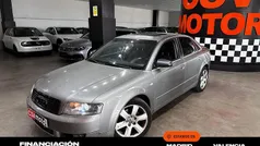 Beige Usado 2004 Audi A4 Berlina | 1448 €