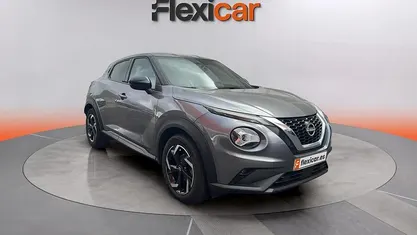 Usado Nissan Juke N-Connecta 114 CV (83 kW) 2023 Gris SUV