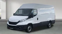 Blanco Usado 2022 Iveco Daily Berlina | 26.473 € (Un poco caro)
