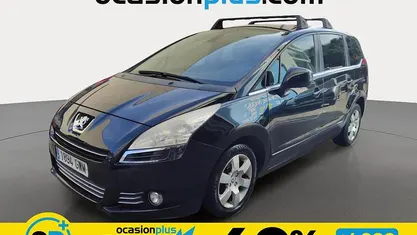 Usado Peugeot 5008 Premium 110 CV (80 kW) 2010 Negro Monovolumen