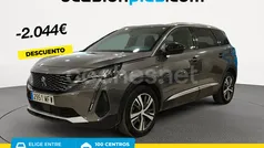 Gris / plata Usado 2023 Peugeot 5008 Allure Monovolumen | 22.290 € (Precio justo)