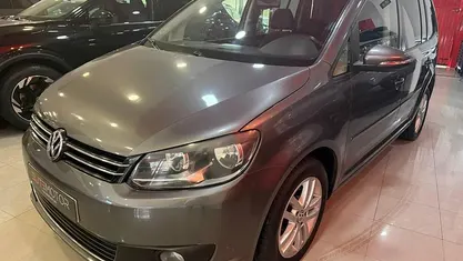 Usado VW Touran Advance 105 CV (77 kW) 2012 Monovolumen