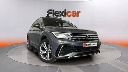 Usado VW Tiguan R-line 150 CV (110 kW) 2021 Gris SUV