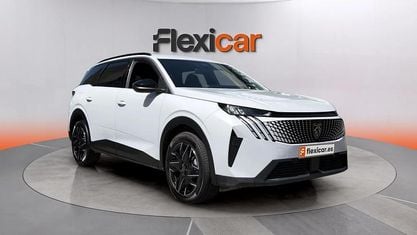 Używany Peugeot 5008 Allure 145 KM (106 kW) 2025 Biały SUV