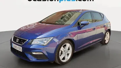 Usado Seat Leon FR 150 CV (110 kW) 2019 Azul Utilitario