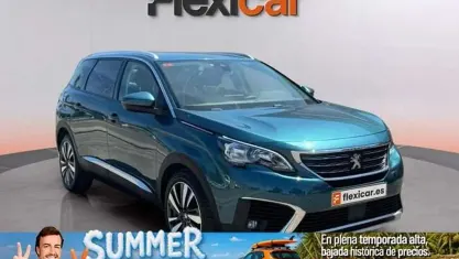 Usado Peugeot 5008 Active 131 CV (96 kW) 2019 Verde SUV