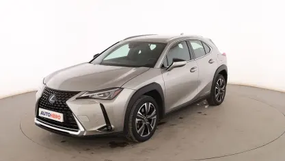 Usado Lexus UX 250h Executive Line 180 CV (132 kW) 2019 Gris SUV