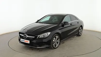 Usado Mercedes CLA200 Urban 156 CV (114 kW) 2017 Berlina