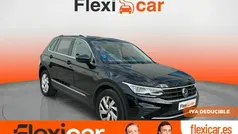 Negro Usado 2021 VW Tiguan Life SUV | 29.690 € (Precio justo)