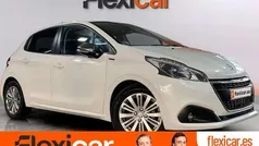 Usado 2019 Peugeot 208 Signature Sky Utilitario | 9790 € (Precio justo)