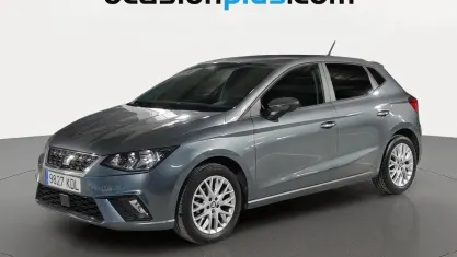 Usado Seat Ibiza Style 95 CV (69 kW) 2017 Gris Utilitario