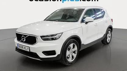 Blanco Usado 2018 Volvo XC40 Momentum SUV | 19.719 € (Super precio)