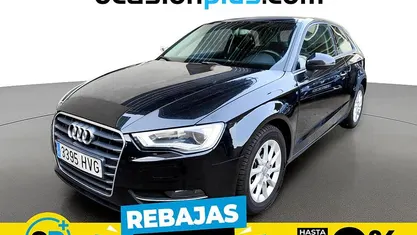 Negro Usado 2014 Audi A3 Attraction Utilitario | 12.200 € (Precio justo)
