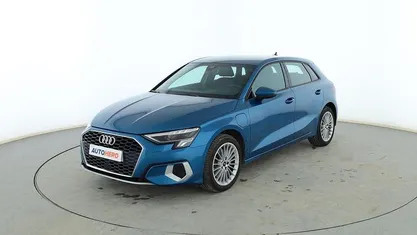 Usado Audi A3 Sportback e-tron Advanced 204 CV (150 kW) 2020 Azul Utilitario