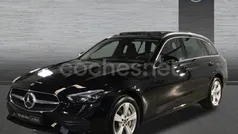 Negro obsidiana Usado 2023 Mercedes C300e Avantgarde Familiar | 37.995 € (Buen precio)