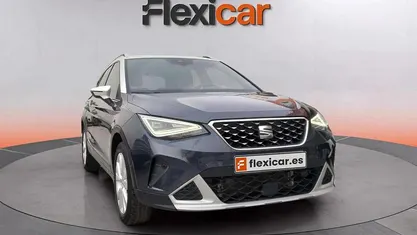 Usado Seat Arona Style 110 CV (80 kW) 2022 Azul SUV