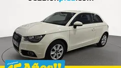 Usado 2013 Audi A1 Attraction Utilitario | 9200 € (Buen precio)