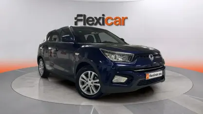 Usado SsangYong Tivoli Limited 116 CV (85 kW) 2018 Azul SUV