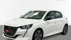 Blanco Usado 2023 Peugeot 208 Allure Utilitario | 14.900 € (Precio justo)