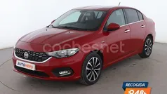 Rojo Usado 2017 Fiat Tipo Lounge Berlina | 9399 € (Buen precio)