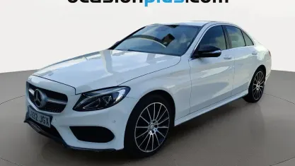 Usado Mercedes C220 AMG line 170 CV (125 kW) 2015 Blanco Berlina