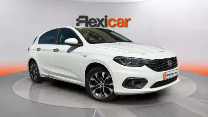 Usado Fiat Tipo 101 CV (74 kW) 2020 Blanco Berlina
