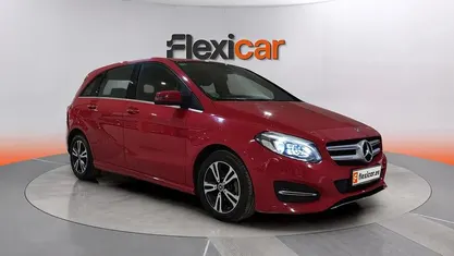 Brugt Mercedes B180 116 HK (85 kW) 2017 Rød MPV