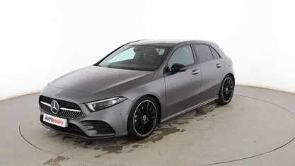 Usado Mercedes A200 163 CV (119 kW) 2018 Gris Berlina