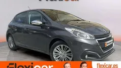 Usado 2016 Peugeot 208 Active Utilitario | 7990 € (Precio justo)