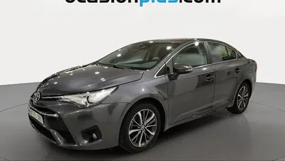 Gris Usado 2016 Toyota Avensis Advance Berlina | 13.426 € (Precio justo)