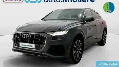 Usado Audi Q8 S-Line 286 CV (210 kW) 2022 Gris / plata SUV