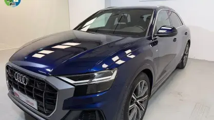 Usado Audi Q8 S-Line 286 CV (210 kW) 2023 Azul SUV