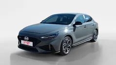 Gris Nuevo 2025 Hyundai i30 N Line Berlina | 26.300 € (Precio justo)