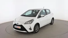 Blanco Usado 2019 Toyota Yaris Hybrid Active Utilitario | 16.099 € (Precio justo)