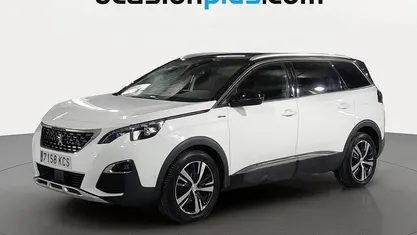Usado Peugeot 5008 GT-line 120 CV (88 kW) 2017 Blanco SUV
