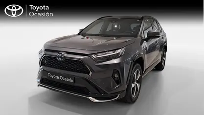 Gris Usado 2024 Toyota RAV4 Advance Familiar | 44.900 € (Precio justo)