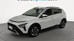 Gris plata Usado 2022 Hyundai Bayon SUV | 12.264 € (Precio justo)