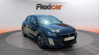 Usado Peugeot 208 Allure 101 CV (74 kW) 2025 Negro Utilitario