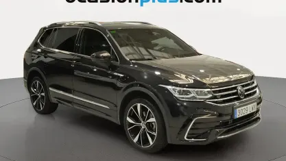 Usado VW Tiguan Allspace R-line 150 CV (110 kW) 2022 Negro SUV