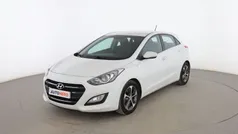 Blanco Usado 2015 Hyundai i30 Utilitario | 10.799 € (Precio justo)