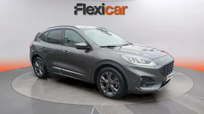 Usado Ford Kuga ST-Line 120 CV (88 kW) 2024 Gris SUV