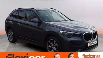 Usado BMW X1 140 CV (102 kW) 2021 Gris SUV