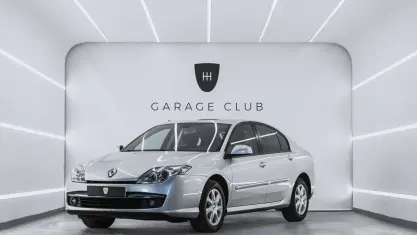 Usado Renault Laguna III 110 CV (80 kW) 2007 Gris Berlina