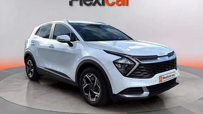 Usado Kia Sportage 136 CV (100 kW) 2023 Blanco SUV