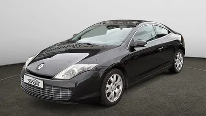 Usado Renault Laguna III 150 CV (110 kW) 2011 Negro Coupe