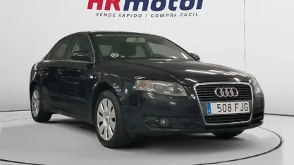Usado Audi A4 140 CV (102 kW) 2007 Negro Berlina