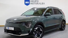Verde Usado 2023 Kia e-Niro SUV | 37.990 € (Caro)